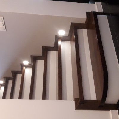 Obłożenia schodów betonowych